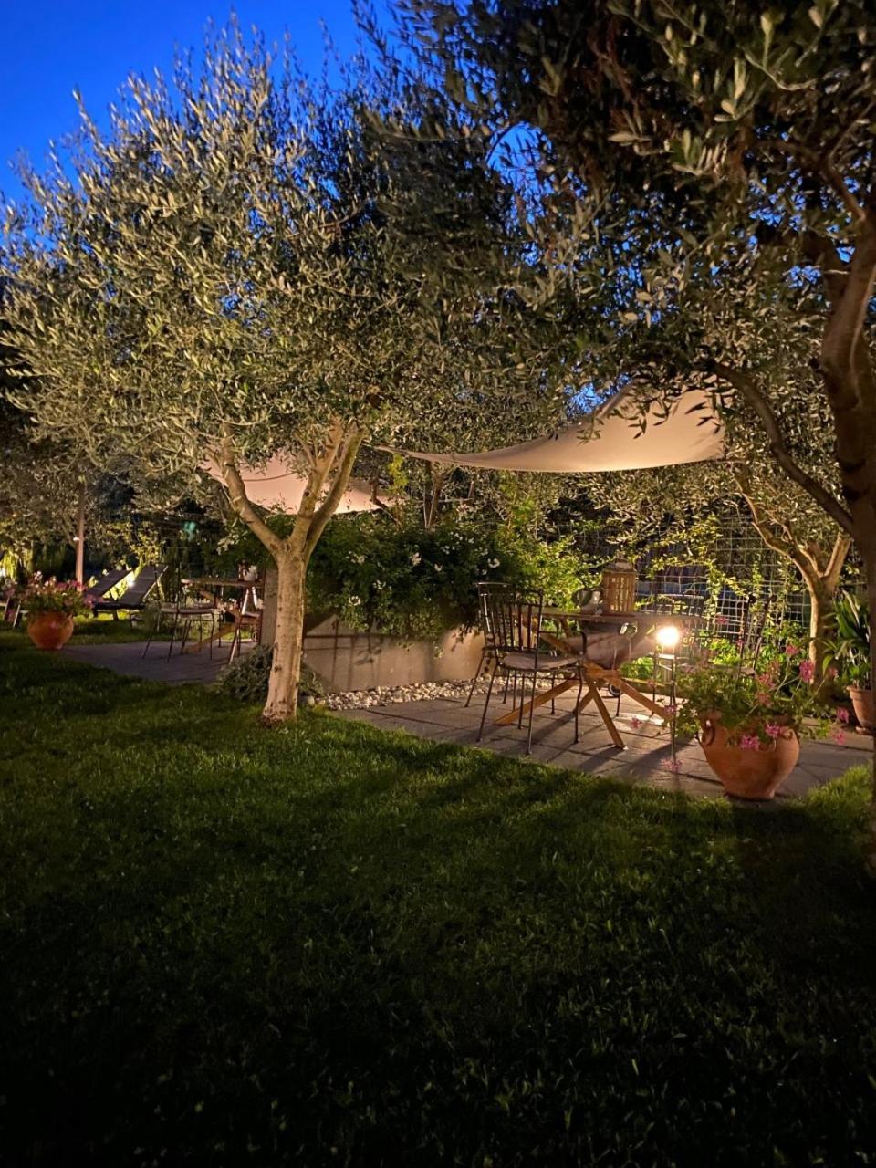 Casa 32 Loft - Garda Lake Torbole Sul Garda Eksteriør bilde