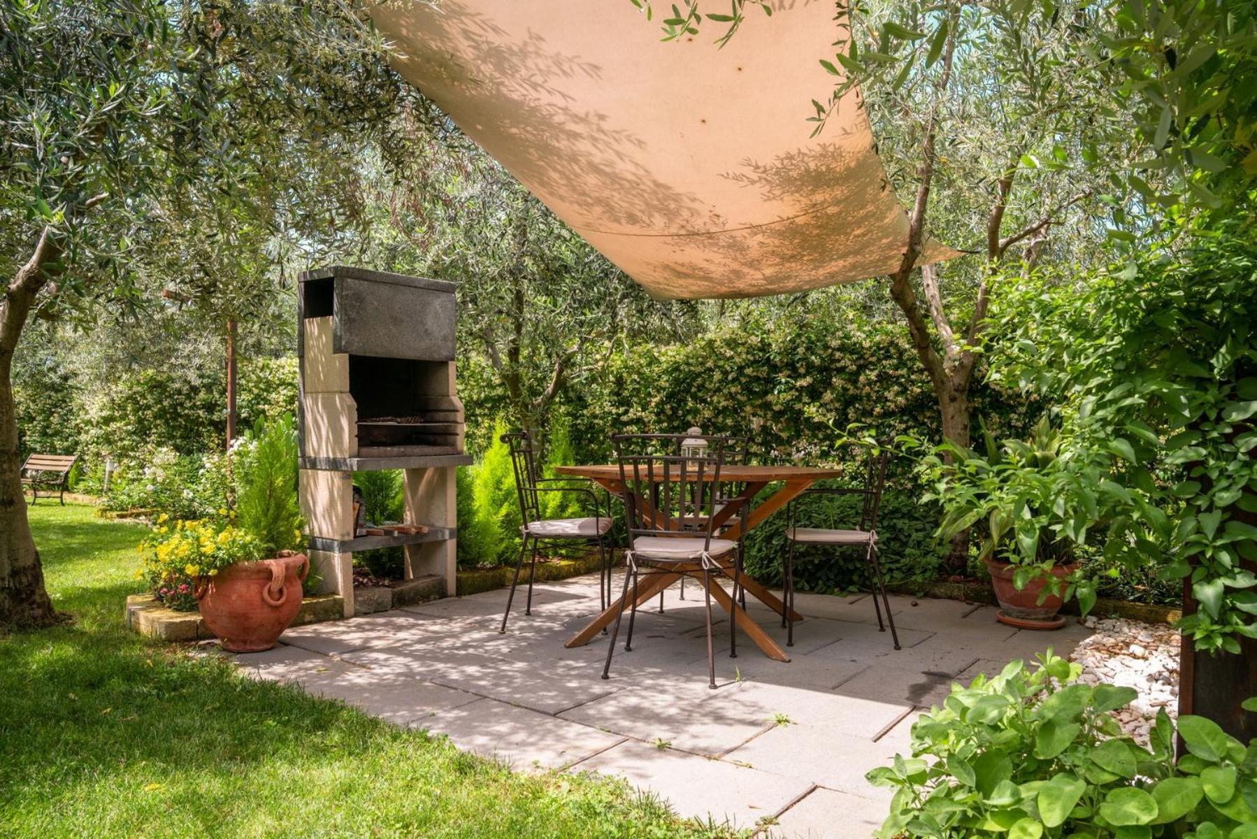 Casa 32 Loft - Garda Lake Torbole Sul Garda Eksteriør bilde