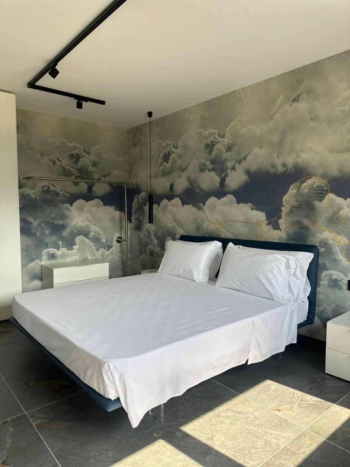 Casa 32 Loft - Garda Lake Torbole Sul Garda Eksteriør bilde