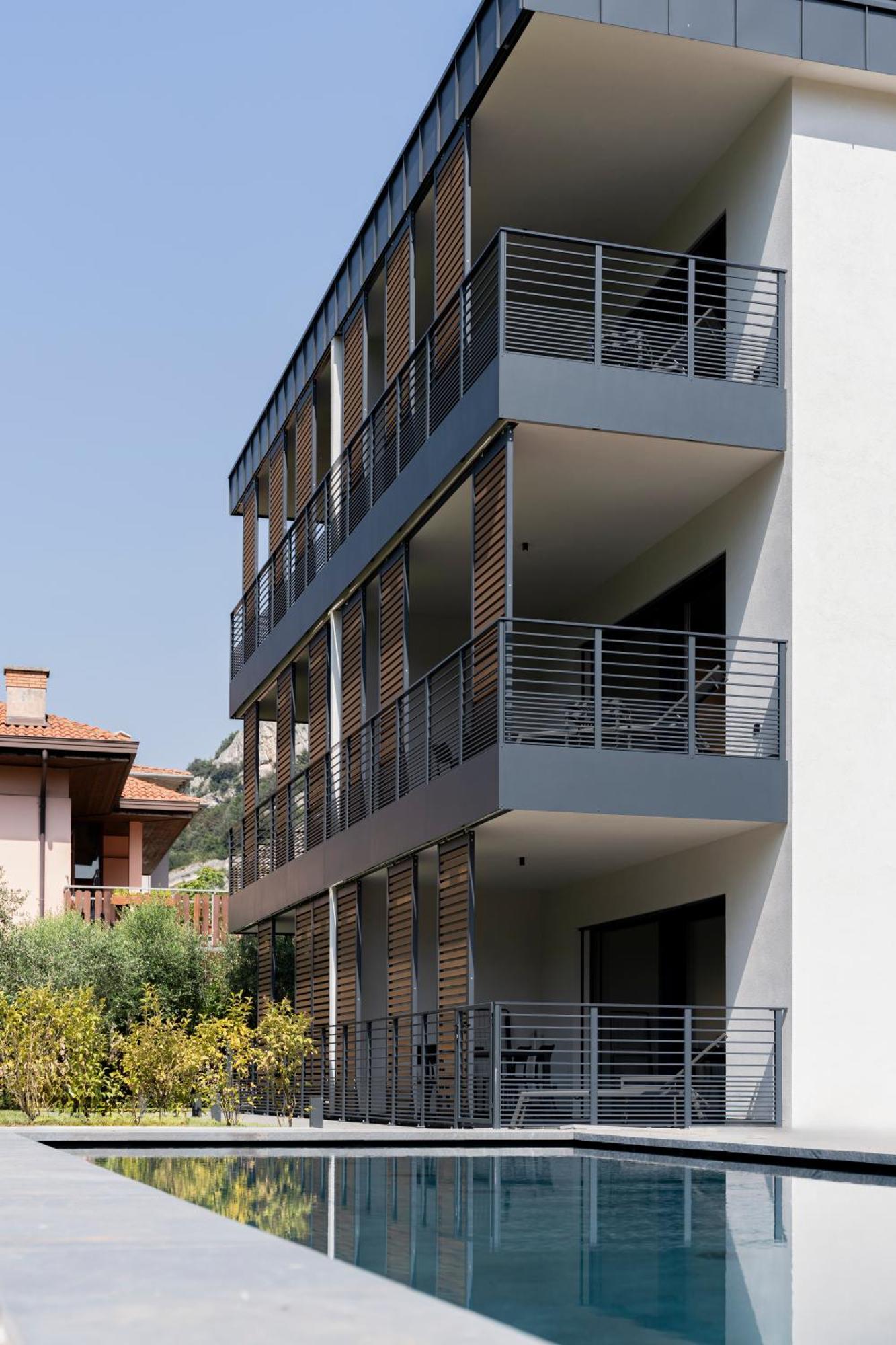 Casa 32 Loft - Garda Lake Torbole Sul Garda Eksteriør bilde