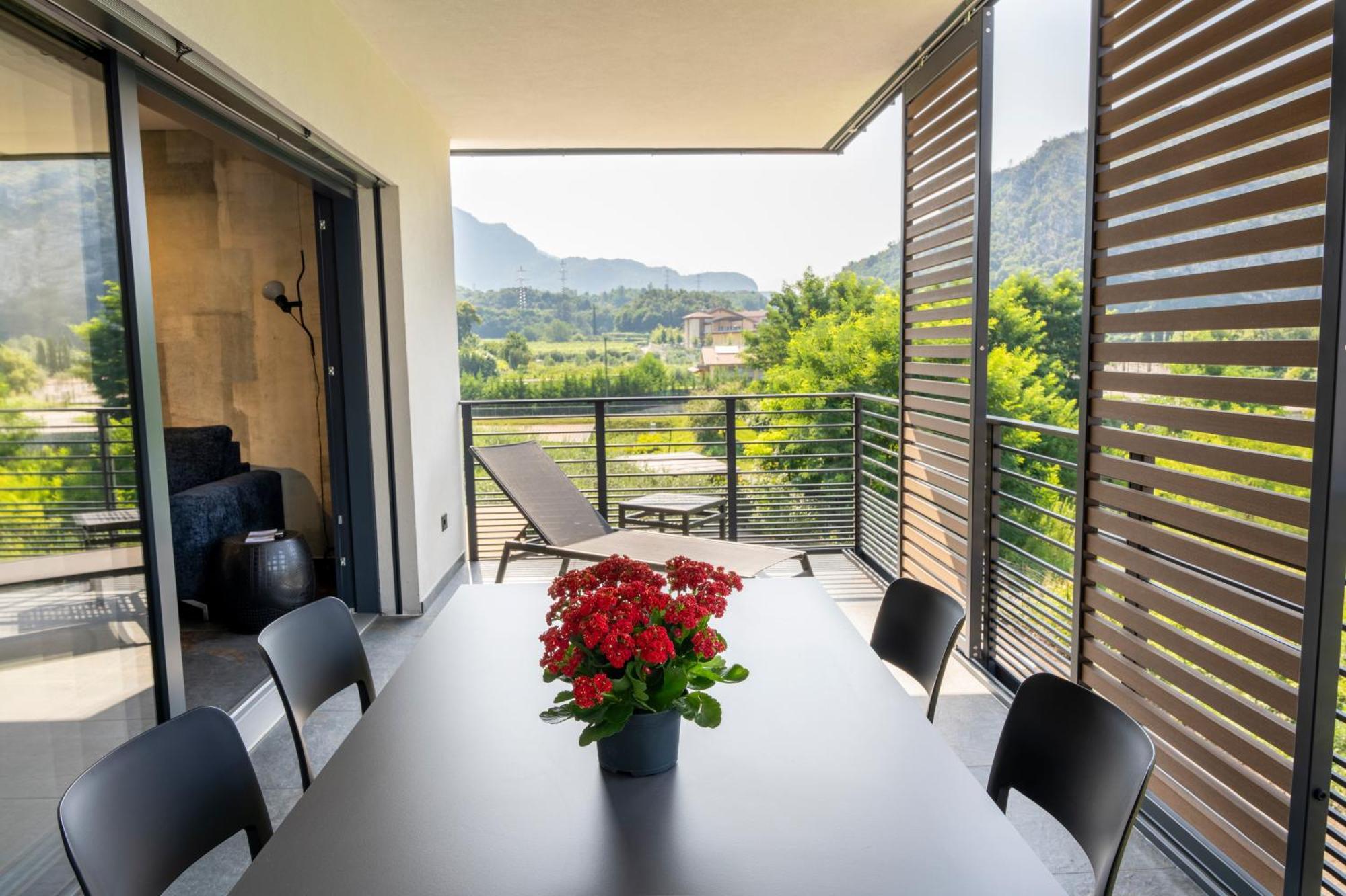 Casa 32 Loft - Garda Lake Torbole Sul Garda Eksteriør bilde