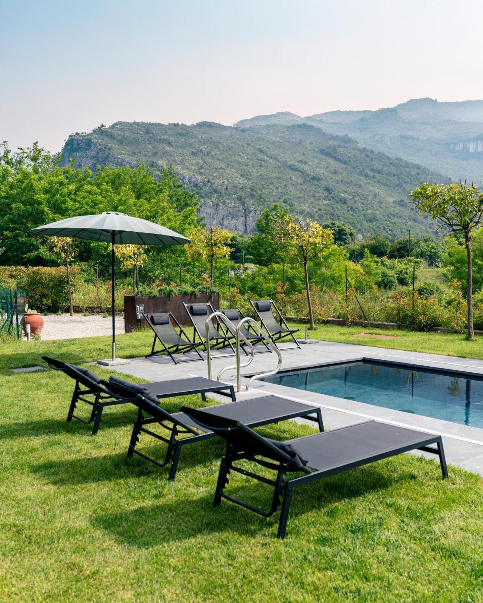 Casa 32 Loft - Garda Lake Torbole Sul Garda Eksteriør bilde